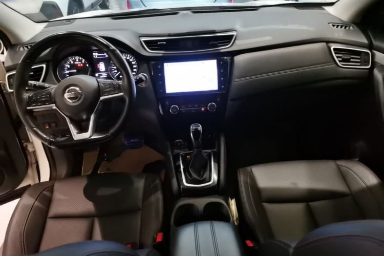 Used Nissan Qashqai 2022 2.0L CVT XV Premier Luxury Edition Center Console