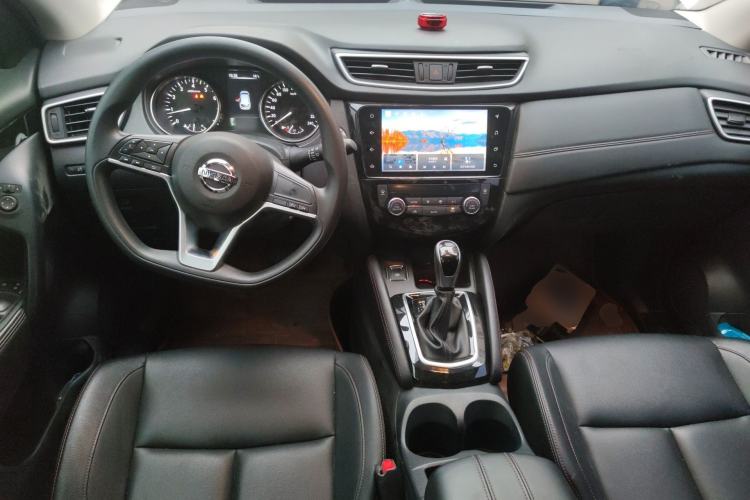 Used Nissan Qashqai 2022 2.0L CVT XV Smart Enjoyment Version Center Console