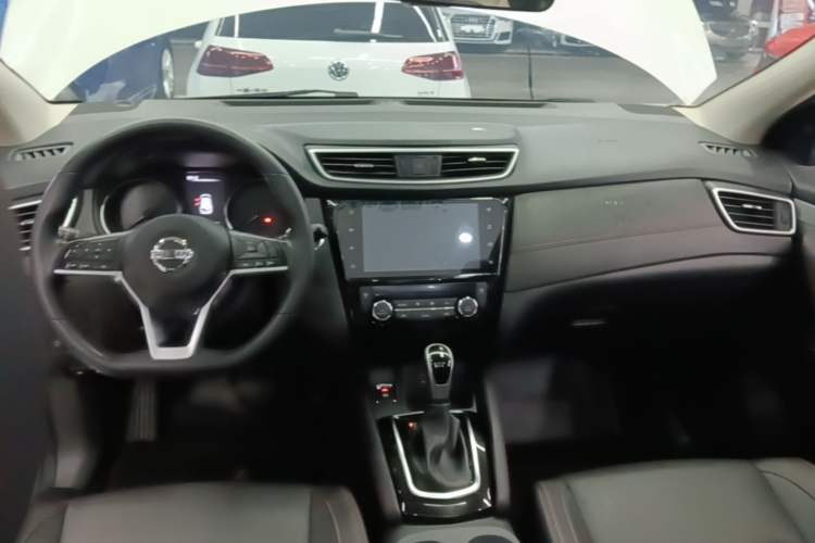 Used Nissan Qashqai 2022 2.0L CVT XV Premier Luxury Edition Center Console