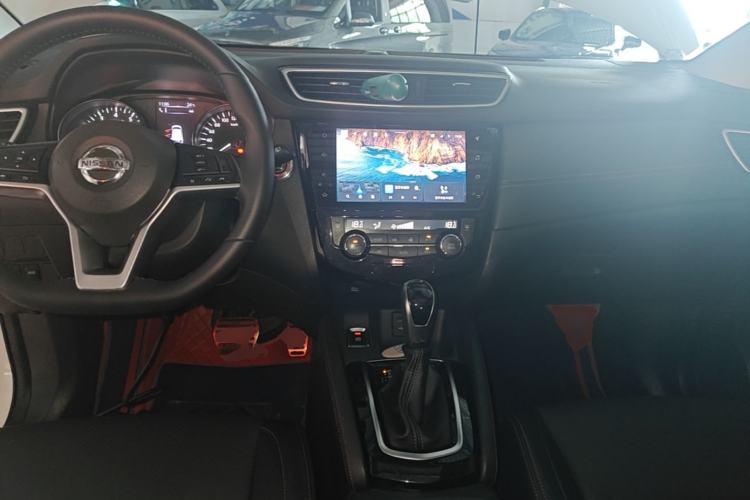 Used Nissan Qashqai 2022 2.0L CVT XV Premier Luxury Edition Center Console