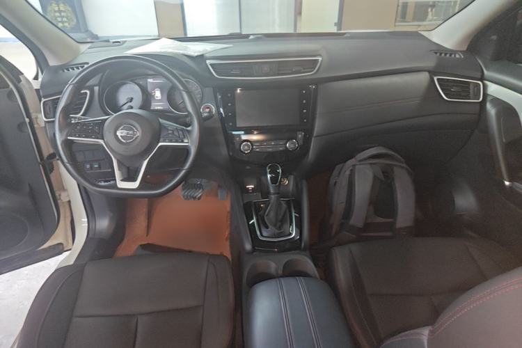 Used Nissan Qashqai 2022 2.0L CVT XV Premier Luxury Edition Center Console