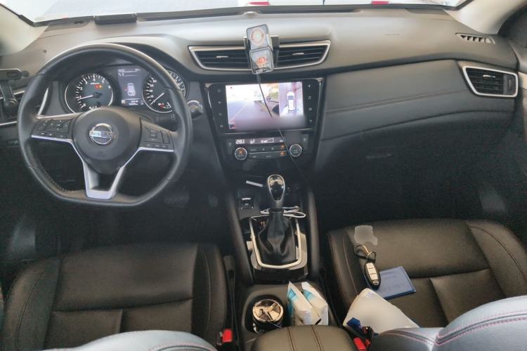 Used Nissan Qashqai 2022 2.0L CVT XV Premier Luxury Edition Center Console