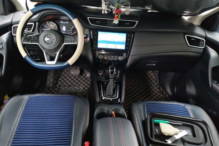 Used Nissan Qashqai 2022 2.0L CVT XV Smart Enjoyment Version Center Console