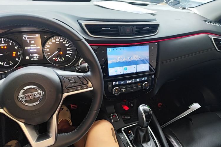 Used Nissan Qashqai 2022 2.0L CVT XV Premier Luxury Edition Center Console