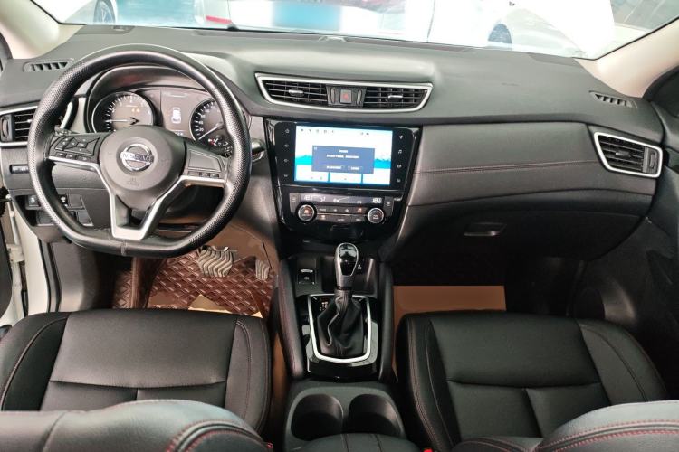 Used Nissan Qashqai 2022 2.0L CVT XV Smart Enjoyment Version Center Console