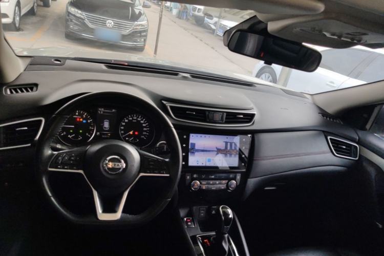 Used Nissan Qashqai 2022 2.0L CVT XV Premier Luxury Edition Center Console