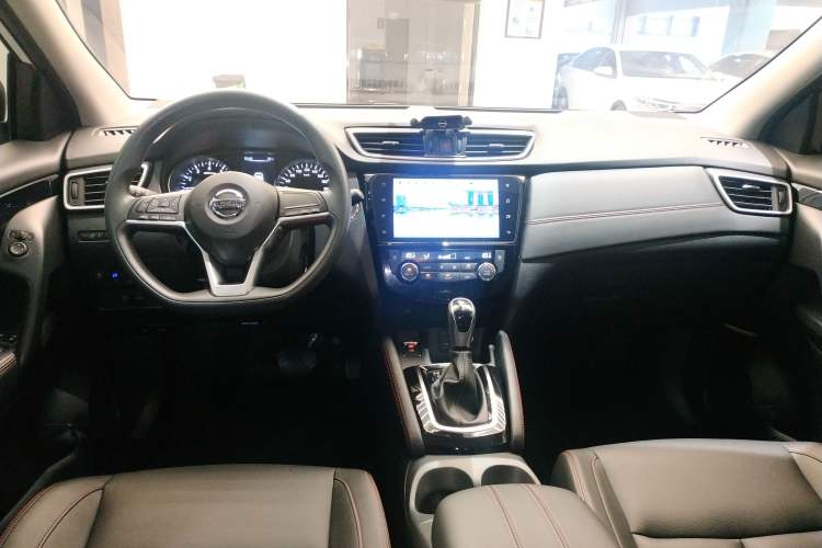 Used Nissan Qashqai 2022 2.0L CVT XV Smart Enjoyment Version Center Console