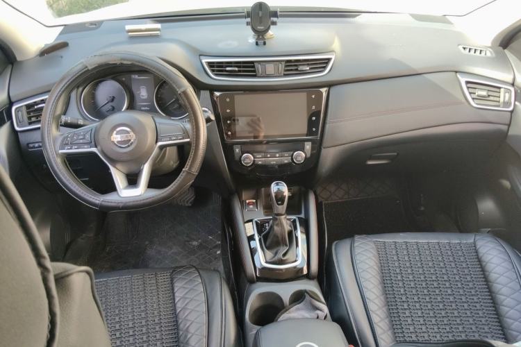 Used Nissan Qashqai 2022 2.0L CVT XV Smart Enjoyment Version Center Console