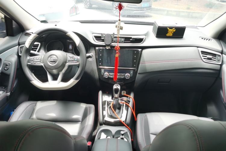 Used Nissan Qashqai 2022 2.0L CVT XV Prem.Pro Deluxe Navigation Edition Center Console