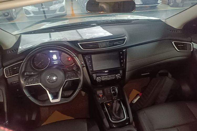 Used Nissan Qashqai 2022 2.0L CVT XV Premier Luxury Edition Center Console