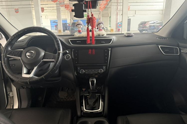 Used Nissan Qashqai 2022 2.0L CVT XV Smart Enjoyment Version Center Console