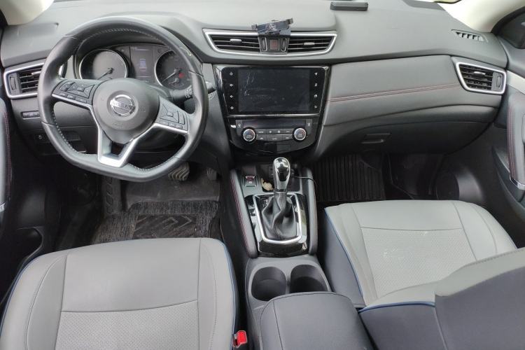 Used Nissan Qashqai 2022 2.0L CVT XV Premier Luxury Edition Center Console