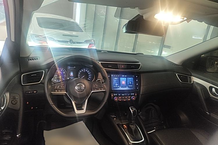 Used Nissan Qashqai 2022 2.0L CVT XV Premier Luxury Edition Center Console