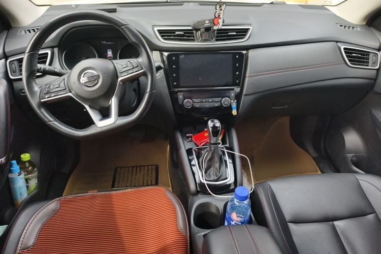 Used Nissan Qashqai 2022 2.0L CVT XV Premier Luxury Edition Center Console