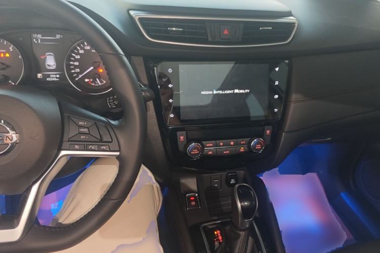 Used Nissan Qashqai 2022 2.0L CVT XV Premier Luxury Edition Center Console