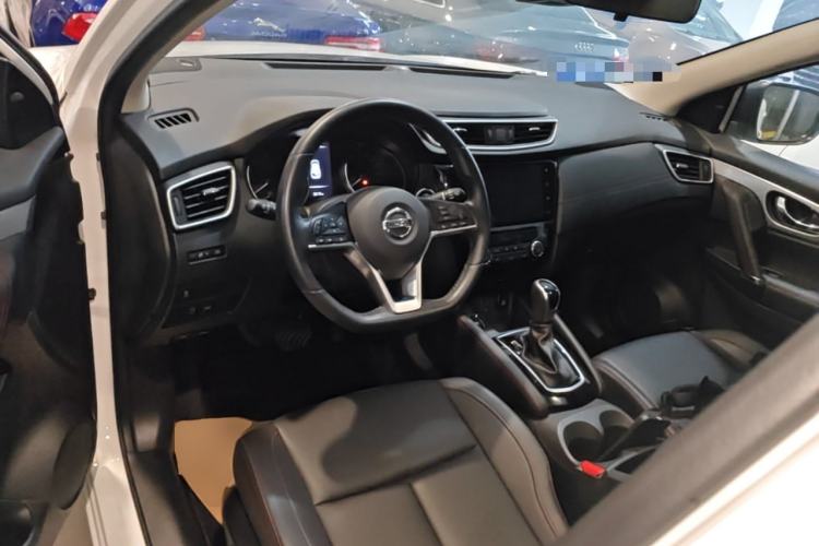 Used Nissan Qashqai 2022 2.0L CVT XV Premier Luxury Edition Center Console