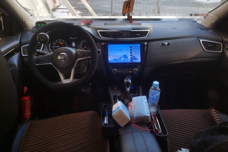Used Nissan Qashqai 2022 2.0L CVT XV Smart Enjoyment Version Center Console