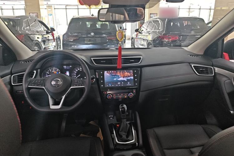 Used Nissan Qashqai 2022 2.0L CVT XV Premier Luxury Edition Center Console