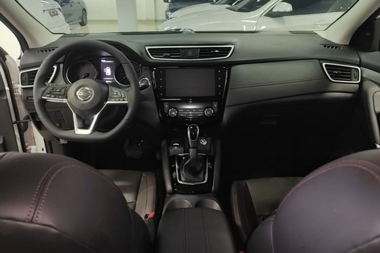 Used Nissan Qashqai 2022 2.0L CVT XV Premier Luxury Edition Center Console