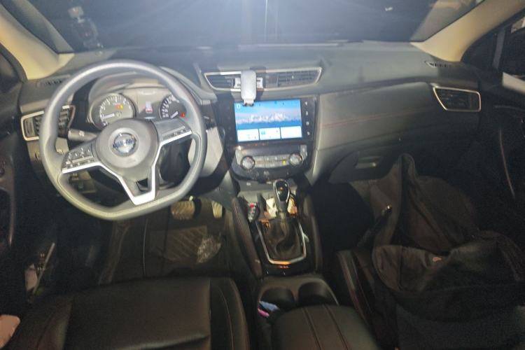 Used Nissan Qashqai 2022 2.0L CVT XV Smart Enjoyment Version Center Console