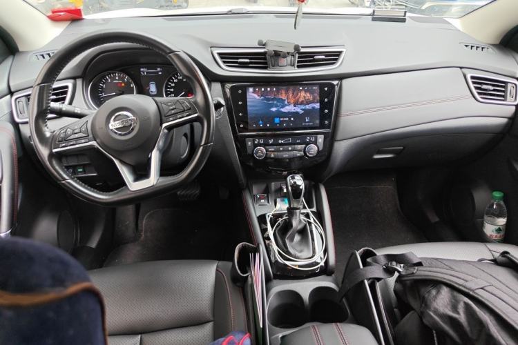Used Nissan Qashqai 2022 2.0L CVT XV Premier Luxury Edition Center Console