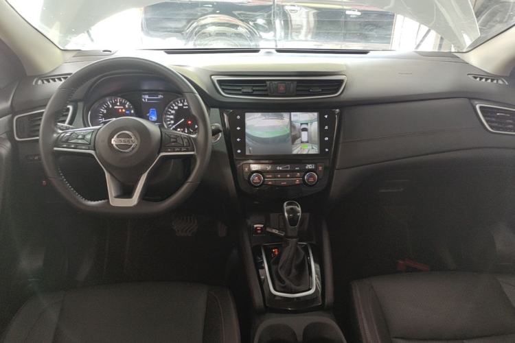 Used Nissan Qashqai 2022 2.0L CVT XV Premier Luxury Edition Center Console
