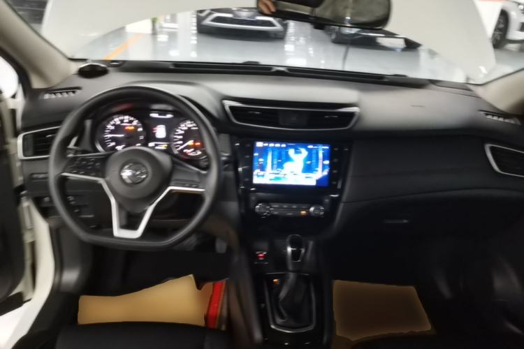 Used Nissan Qashqai 2022 2.0L CVT XV Smart Enjoyment Version Center Console
