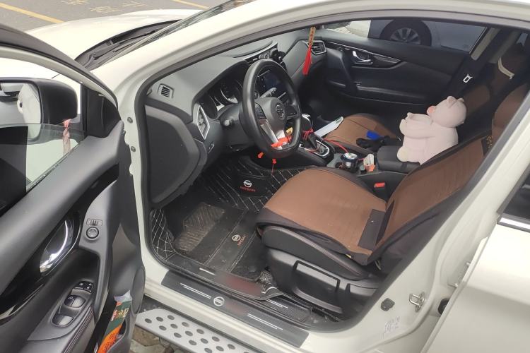 Used Nissan Qashqai 2022 2.0L CVT XV Smart Enjoyment Version Driver Seat