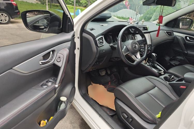 Used Nissan Qashqai 2022 2.0L CVT XV Premier Luxury Edition Driver Seat