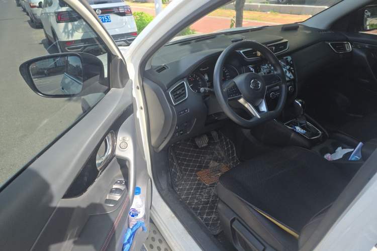 Used Nissan Qashqai 2022 2.0L CVT XV Smart Enjoyment Version Driver Seat