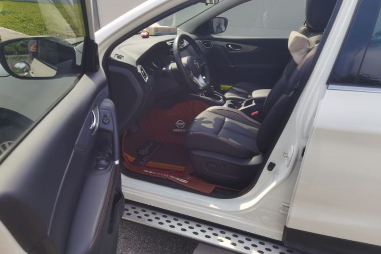 Used Nissan Qashqai 2022 2.0L CVT XV Premier Luxury Edition Driver Seat