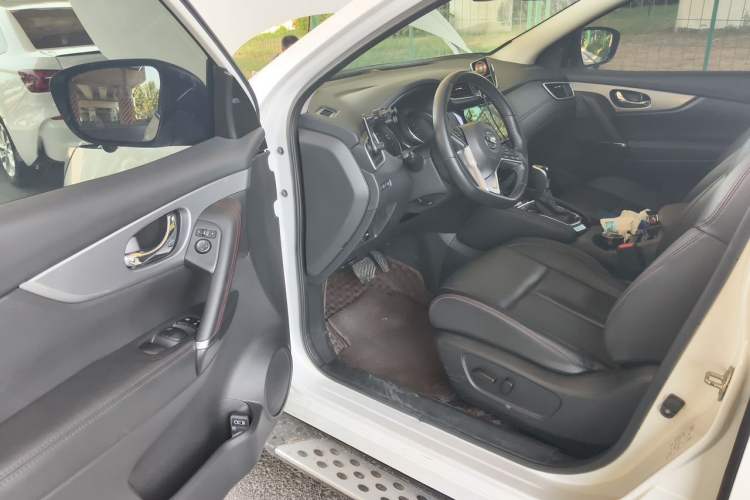 Used Nissan Qashqai 2022 2.0L CVT XV Premier Luxury Edition Driver Seat