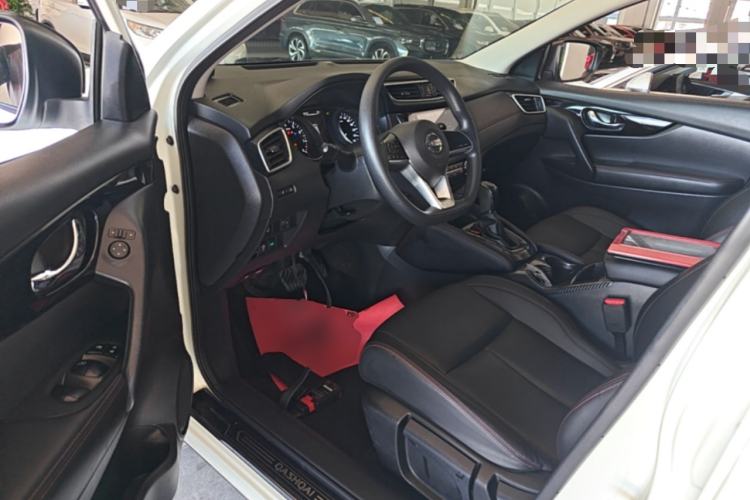 Used Nissan Qashqai 2022 2.0L CVT XV Smart Enjoyment Version Driver Seat