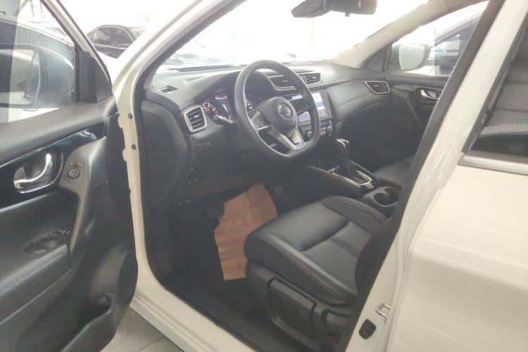 Used Nissan Qashqai 2022 2.0L CVT XV Smart Enjoyment Version Driver Seat