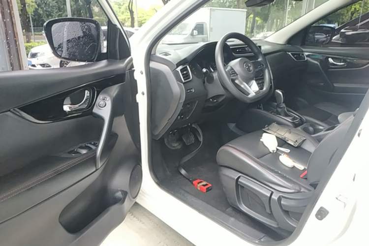 Used Nissan Qashqai 2022 2.0L CVT XV Smart Enjoyment Version Driver Seat