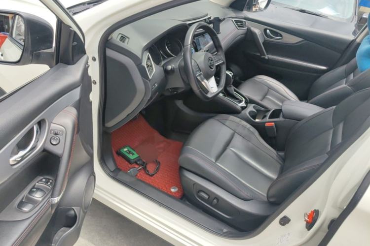 Used Nissan Qashqai 2022 2.0L CVT XV Premier Luxury Edition Driver Seat