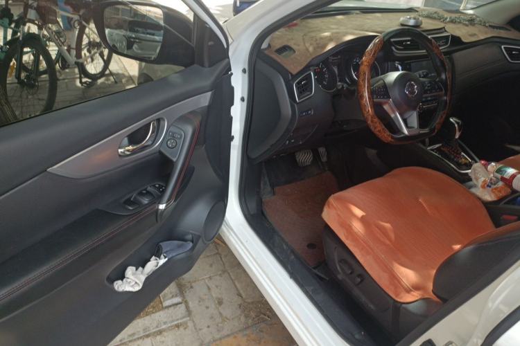 Used Nissan Qashqai 2022 2.0L CVT XV Premier Luxury Edition Driver Seat