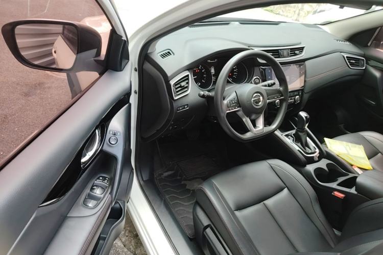 Used Nissan Qashqai 2022 2.0L CVT XV Smart Enjoyment Version Driver Seat