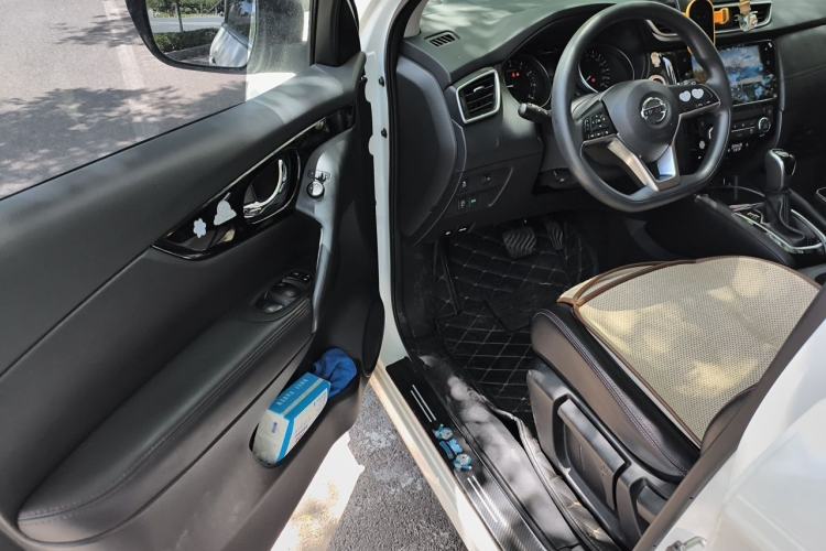 Used Nissan Qashqai 2022 2.0L CVT XV Smart Enjoyment Version Driver Seat