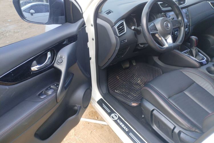 Used Nissan Qashqai 2022 2.0L CVT XV Smart Enjoyment Version Driver Seat