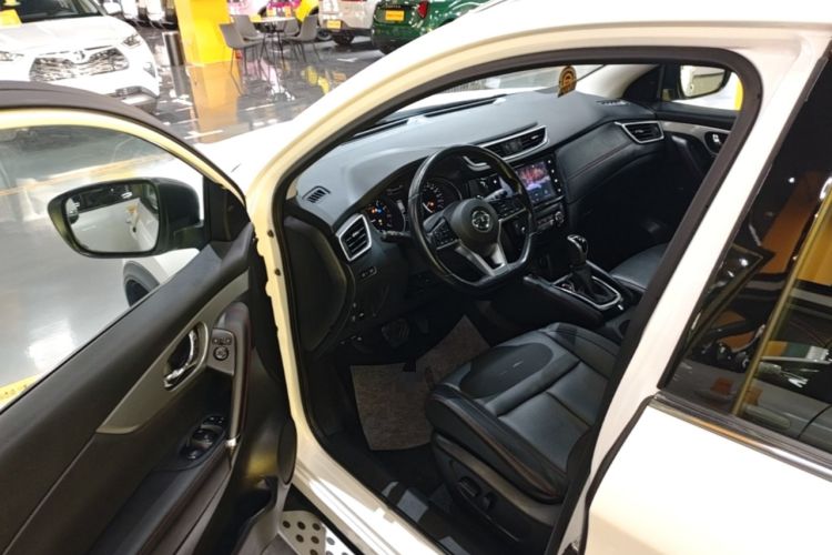 Used Nissan Qashqai 2022 2.0L CVT XV Premier Luxury Edition Driver Seat