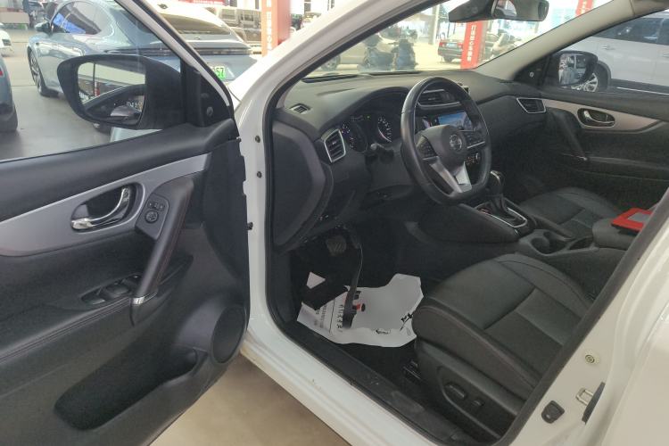Used Nissan Qashqai 2022 2.0L CVT XV Premier Luxury Edition Driver Seat