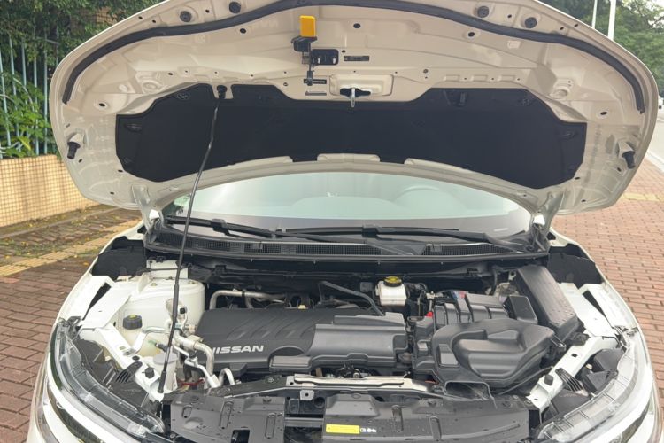Used Nissan Qashqai 2022 2.0L CVT XV Premier Luxury Edition Engine Bay