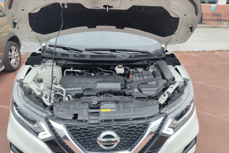 Used Nissan Qashqai 2022 2.0L CVT XV Smart Enjoyment Version Engine Bay