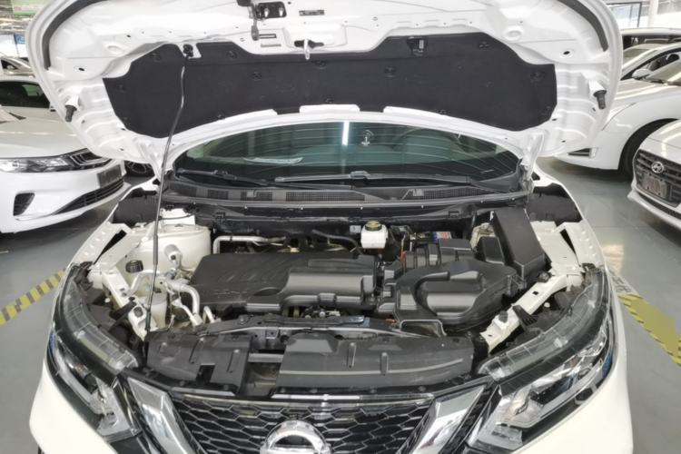 Used Nissan Qashqai 2022 2.0L CVT XV Smart Enjoyment Version Engine Bay