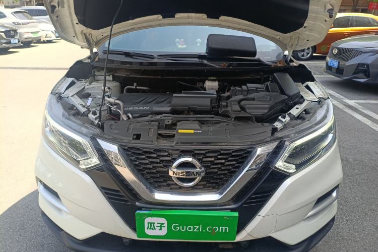 Used Nissan Qashqai 2022 2.0L CVT XV Premier Luxury Edition Engine Bay