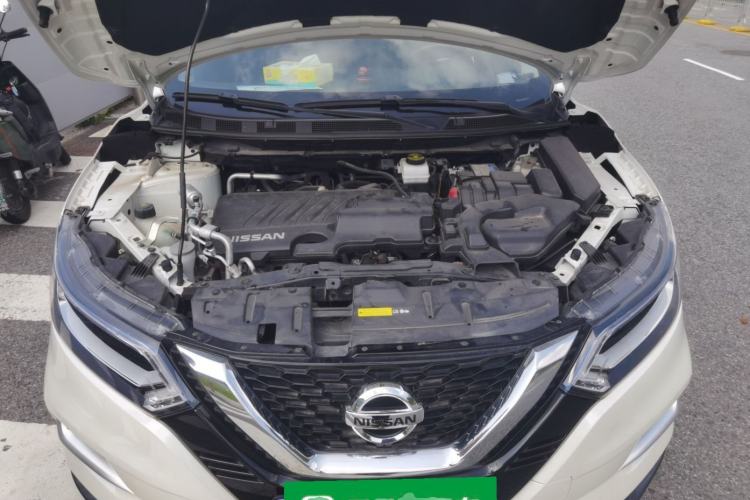 Used Nissan Qashqai 2022 2.0L CVT XV Premier Luxury Edition Engine Bay