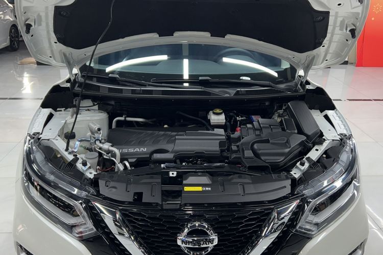 Used Nissan Qashqai 2022 2.0L CVT XV Premier Luxury Edition Engine Bay