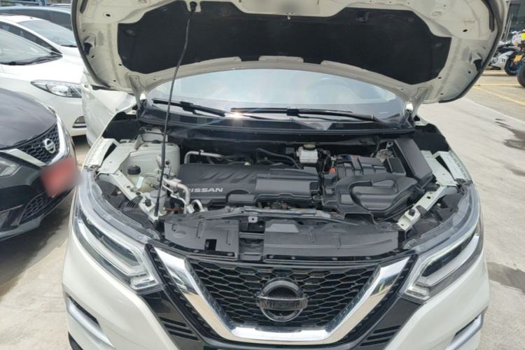 Used Nissan Qashqai 2022 2.0L CVT XV Premier Luxury Edition Engine Bay