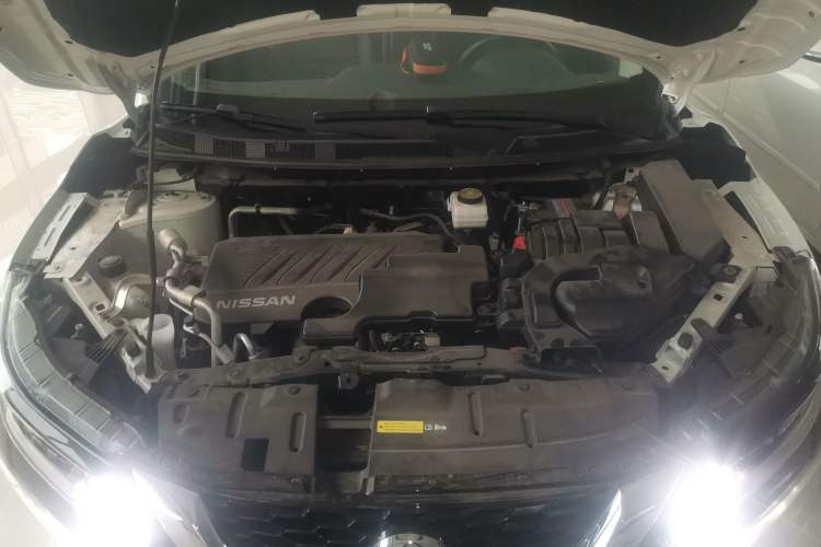 Used Nissan Qashqai 2022 2.0L CVT XV Smart Enjoyment Version Engine Bay